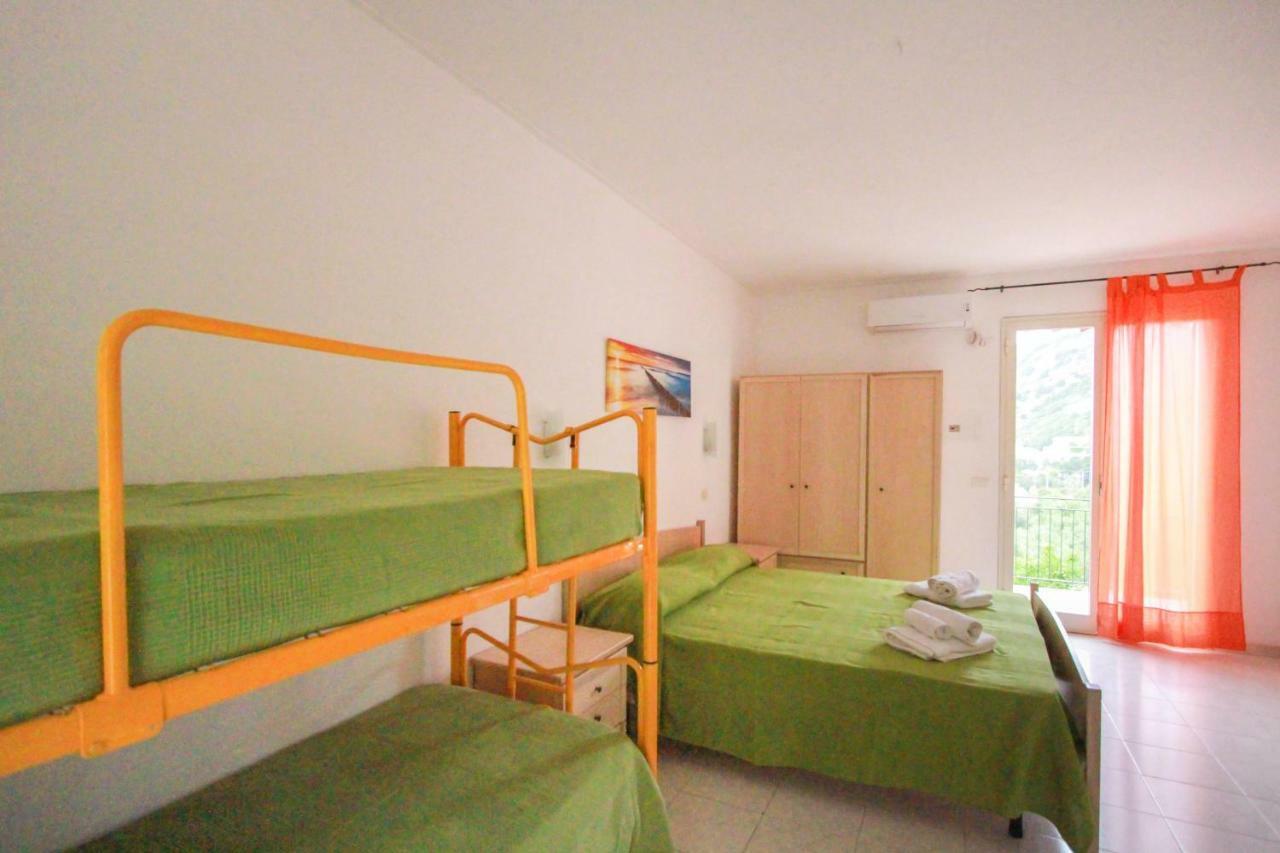 Residence Calava Gioiosa Marea Eksteriør bilde